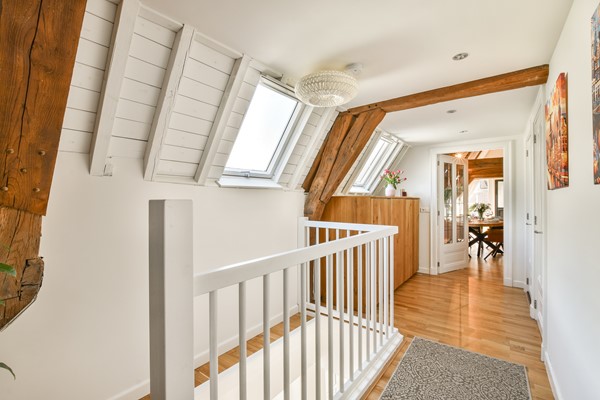 Medium property photo - Warmoesstraat 34B, 1012 JE Amsterdam